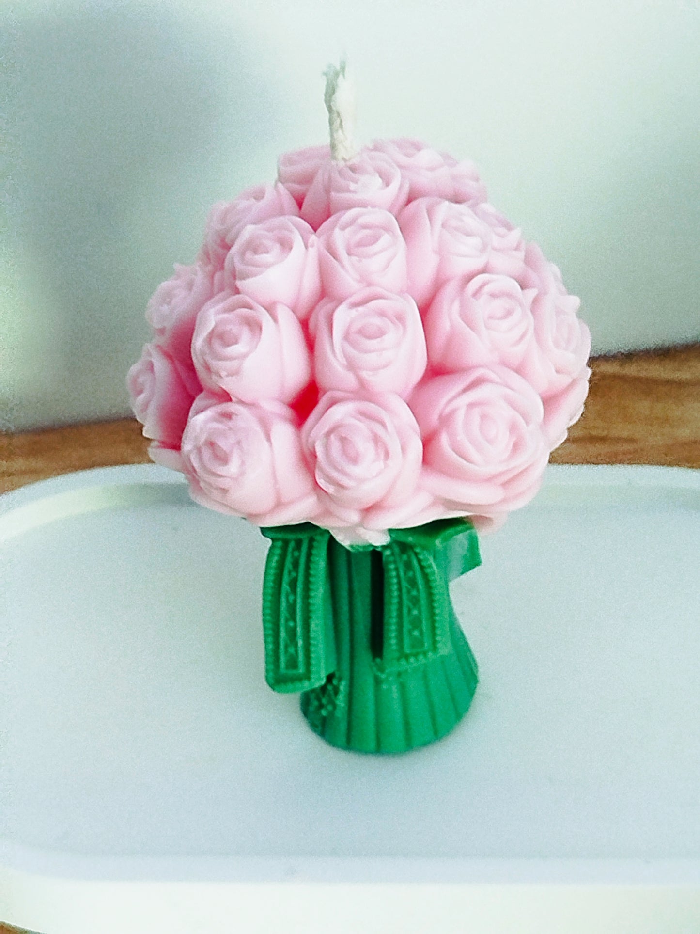 Bougie parfumée en forme de bouquet de rose faite main