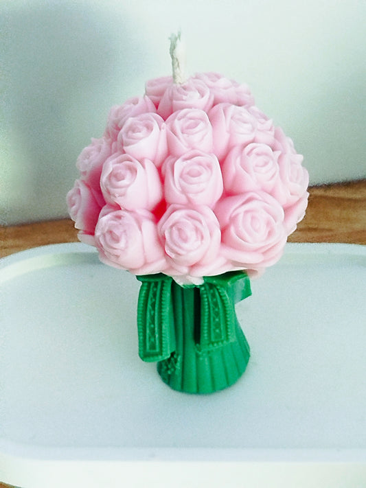 Bougie parfumée en forme de bouquet de rose faite main