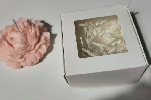 Fleur parfumée en décoration naturelle, apportant une touche fraîche et élégante