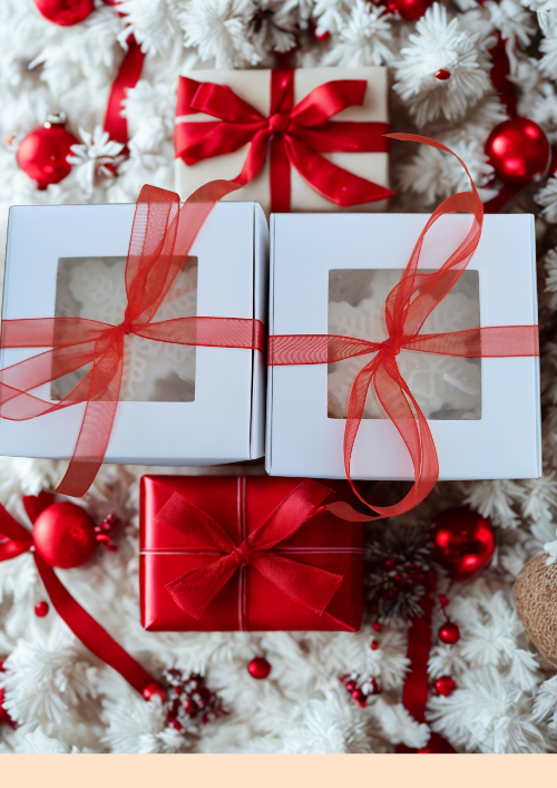 Coffret cadeau artisanal avec bougie Étoile de Neige parfumée, parfait pour offrir une touche chaleureuse et festive.